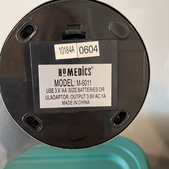 Battery operated Vanity Mirror - Picture 3 of 3